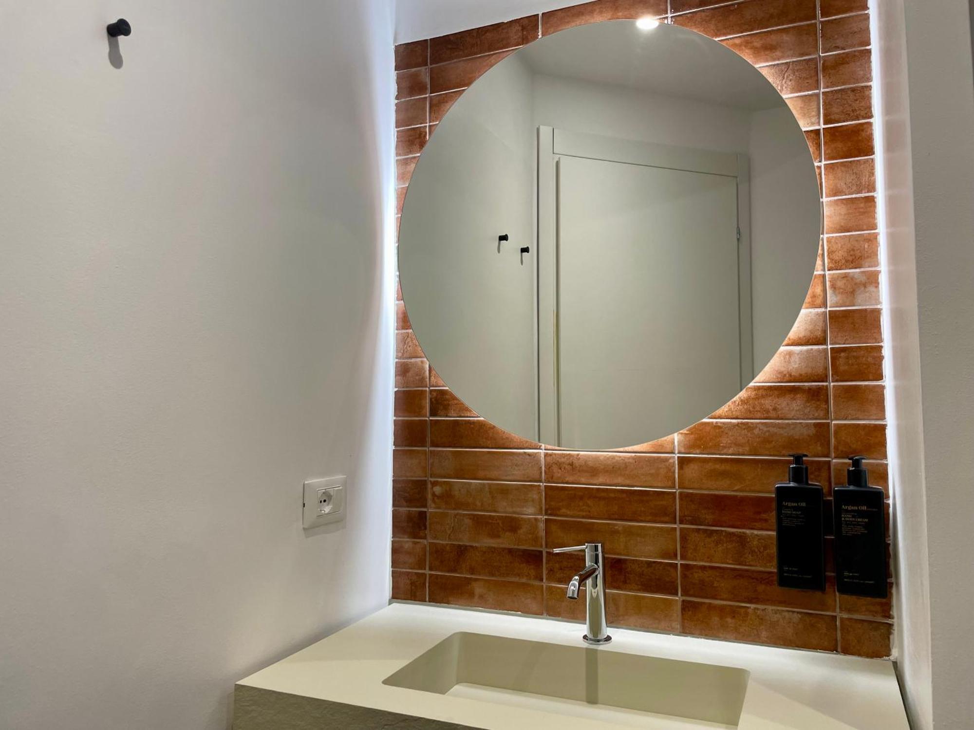 Relstay - Assarotti Suites Gênes Extérieur photo