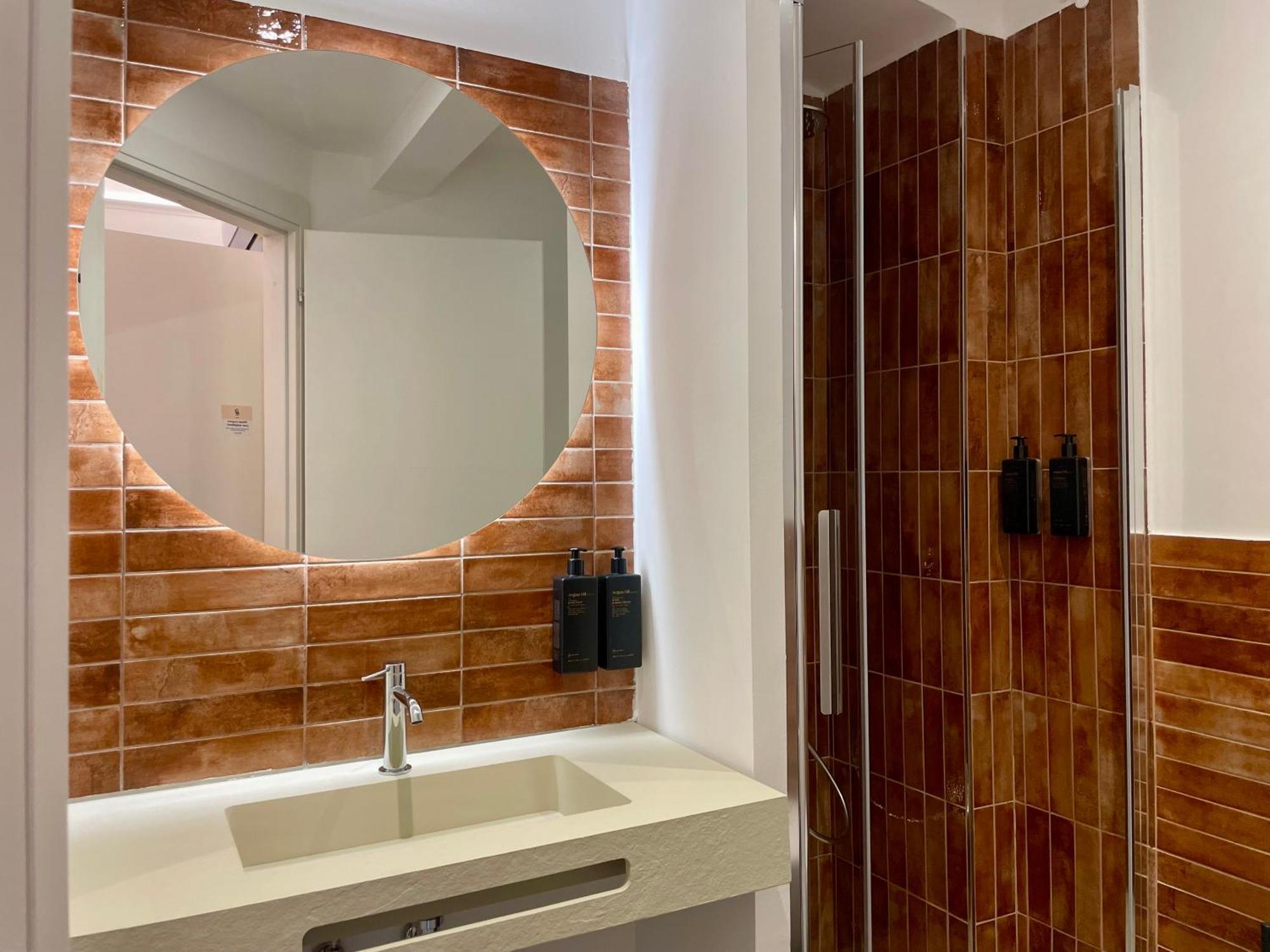 Relstay - Assarotti Suites Gênes Extérieur photo